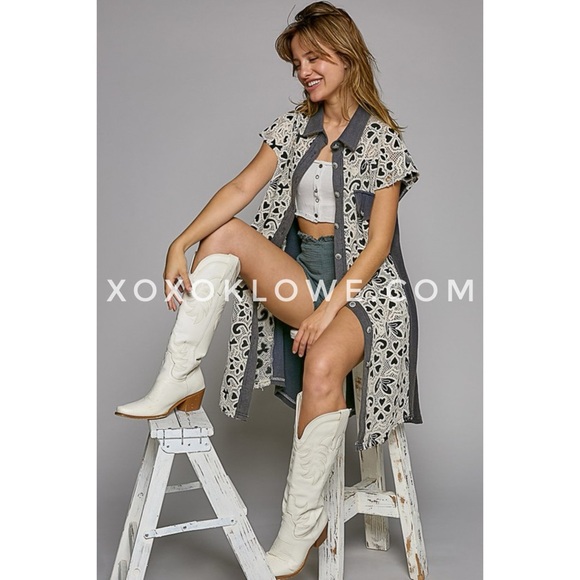 POL Ink Black Crochet Lace + Waffle Short Sleeve Button Up Shirt Dress - Picture 4 of 12